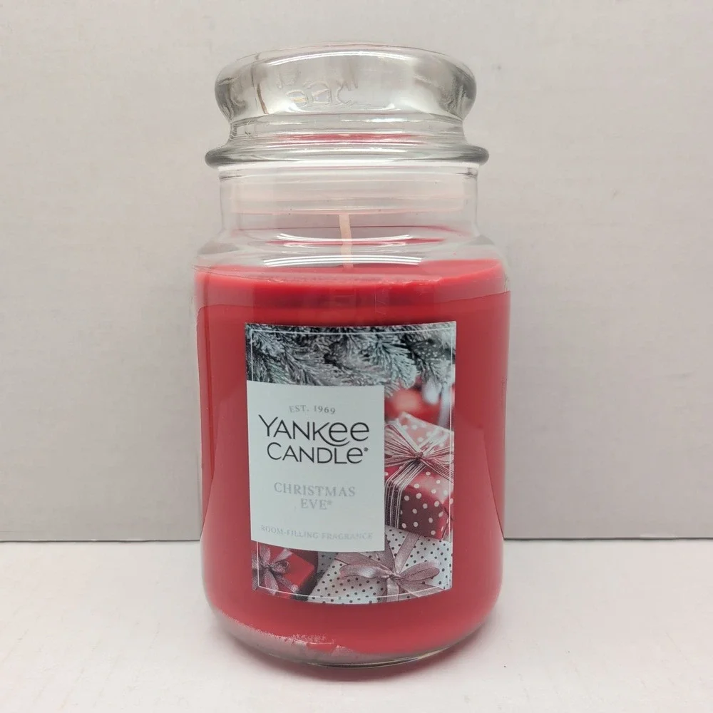 Yankee Candle Christmas Eve Large Jar Candle 22 oz Red Holiday Scent 1694257